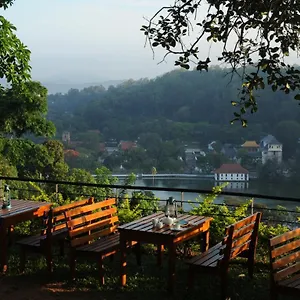 Отель Hotel See Kandy, Канди